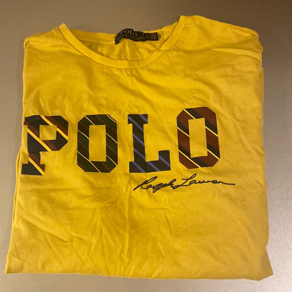 Polo, Ralph, Lauren graphic T-shirt, size large yellow